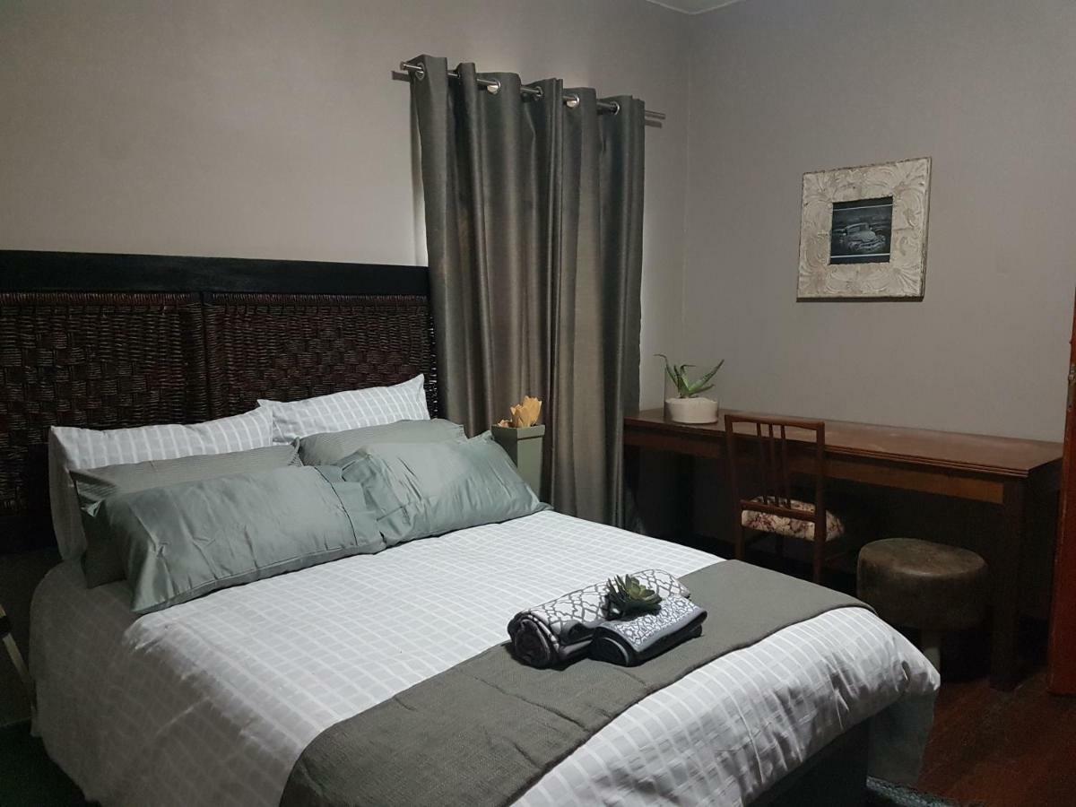 Hotel 440@Brooklyn Pretoria-Noord Esterno foto